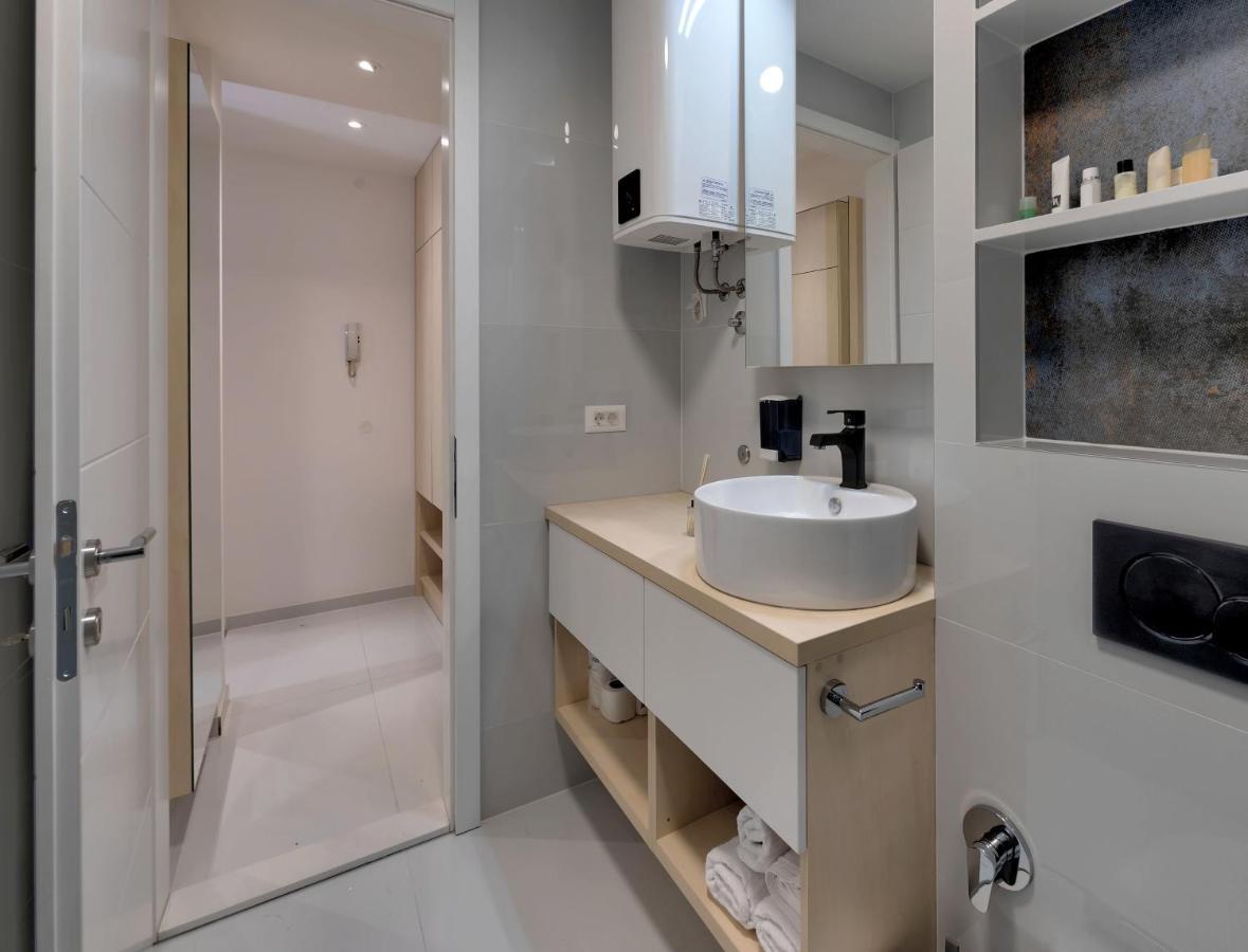 Luxury Studio Yasmine Downtown موستار المظهر الخارجي الصورة