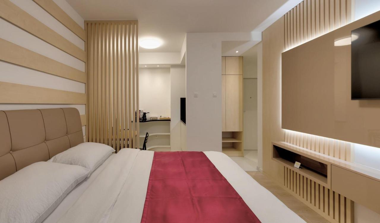 Luxury Studio Yasmine Downtown موستار المظهر الخارجي الصورة